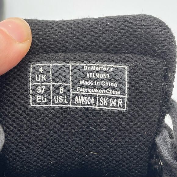 Dr. Martens Black Lace Up Shoes, Size 6L. In excellent condition! - Picture 7 of 9